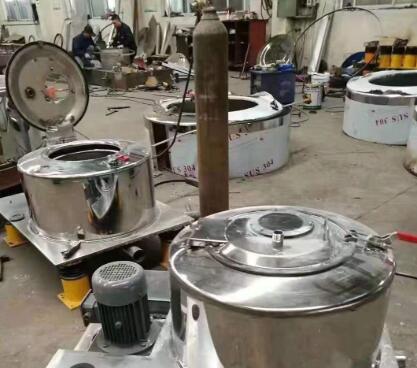 平板四足式小型离心脱水机