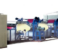 输送式地毯清洗机